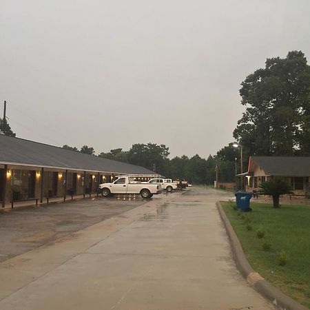 Garden Inn And Suites Silsbee Exterior foto