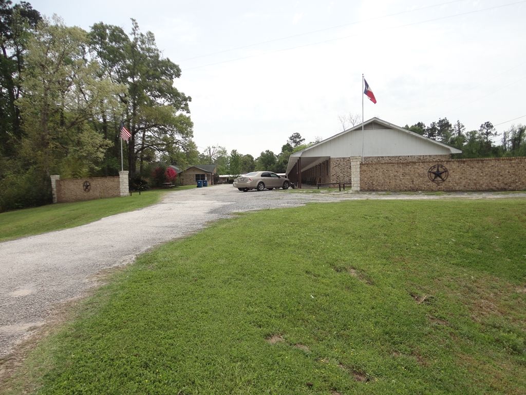 Garden Inn And Suites Silsbee Exterior foto